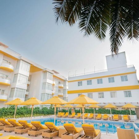 Bloomsuites L Calangute Esterno foto