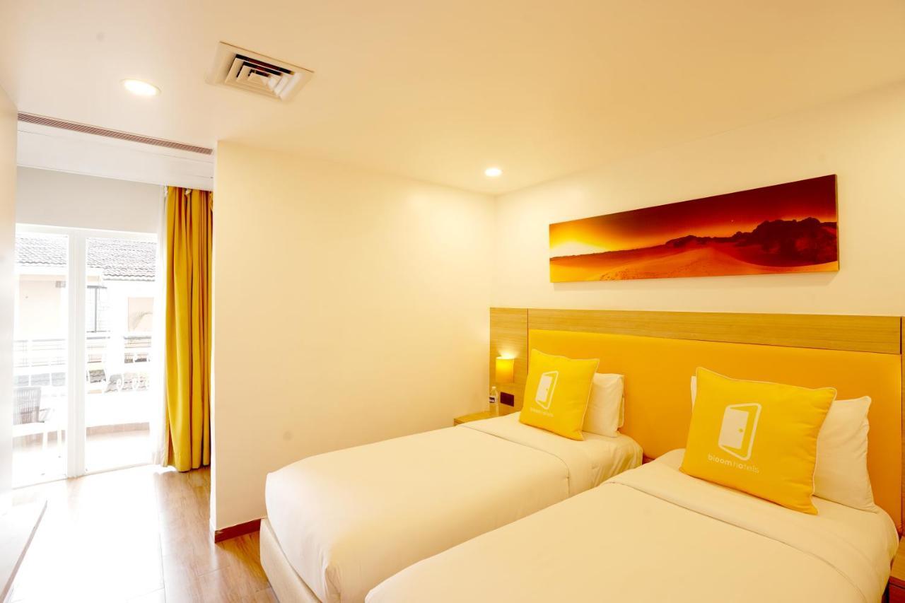 Bloomsuites L Calangute Esterno foto